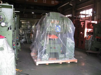 C型冲床